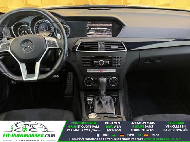 Mercedes Classe C 63 AMG A Blanc M�tallique de 2011