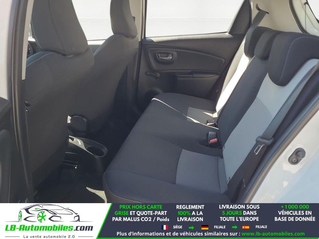 Toyota Yaris HYBRIDE 100ch Blanc de 2017