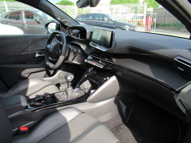 Peugeot 208 1.2 PURETECH 100CH S&S GT 118G NOIR de 2021