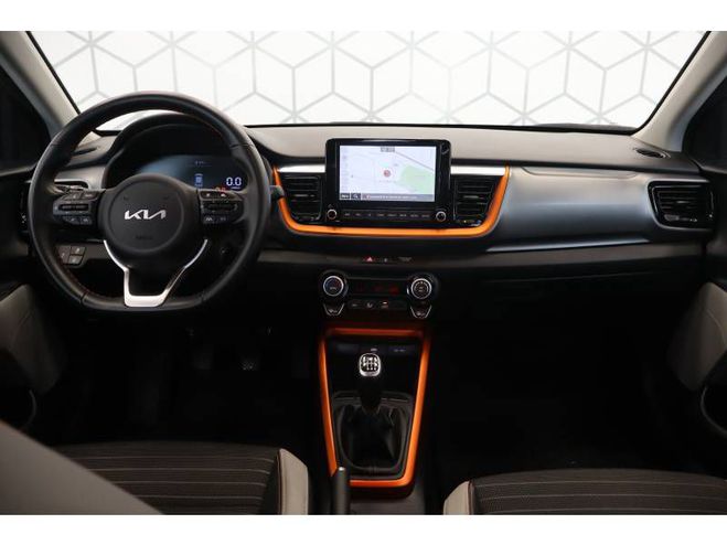 Kia Stonic 1.0 T-GDi 100 ch BVM6 GT Line gris de 2024
