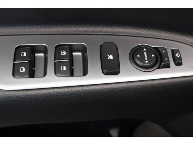 Kia Stonic 1.0 T-GDi 120 ch MHEV DCT7 GT Line gris de 2025