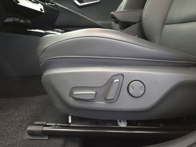 Kia Niro Niro 1.6 GDi 129 ch HEV DCT6 Premium 5p Blanc de 2025