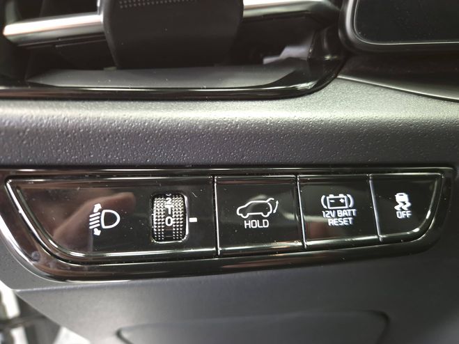 Kia Niro Niro 1.6 GDi 129 ch HEV DCT6 Premium 5p Blanc de 2025