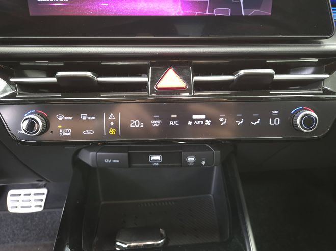 Kia Niro Niro 1.6 GDi 129 ch HEV DCT6 Premium 5p Blanc de 2025