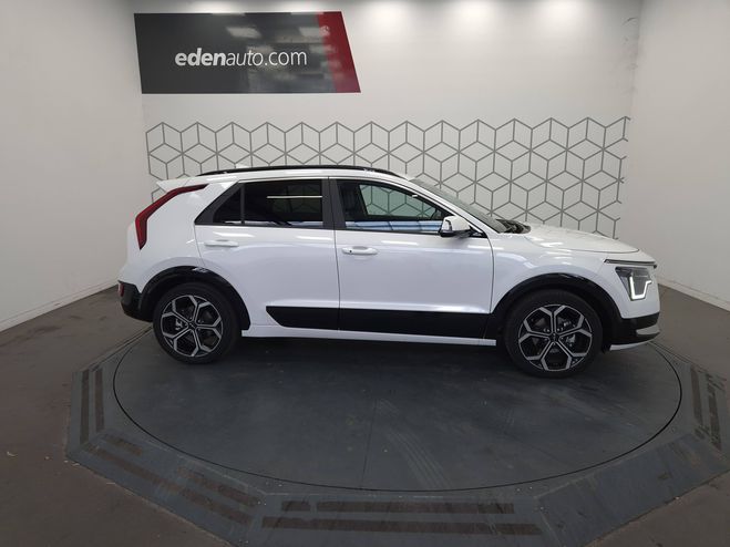 Kia Niro Niro 1.6 GDi 129 ch HEV DCT6 Premium 5p Blanc de 2025