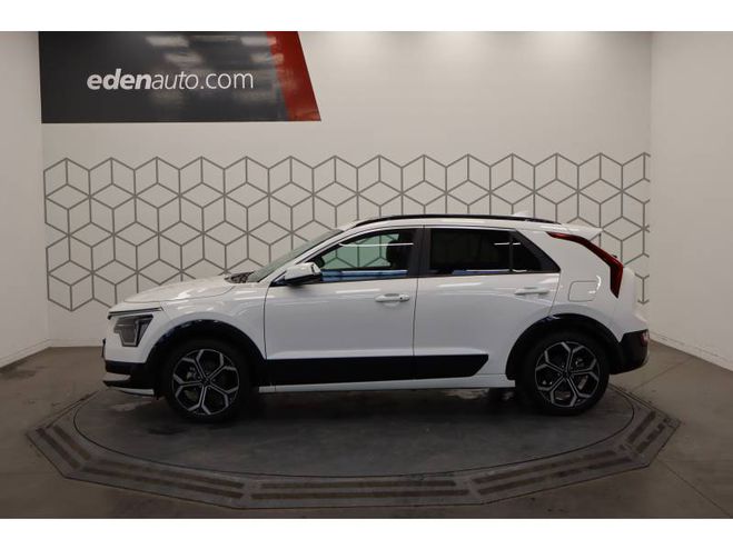 Kia Niro 1.6 GDi 141 ch HEV DCT6 Premium blanc de 2023