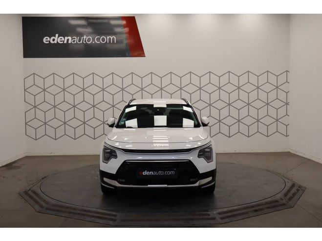Kia Niro 1.6 GDi 141 ch HEV DCT6 Premium blanc de 2023