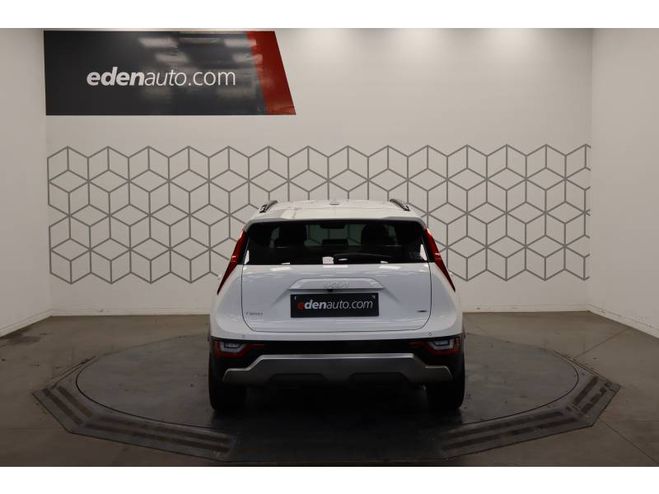 Kia Niro 1.6 GDi 141 ch HEV DCT6 Premium blanc de 2023
