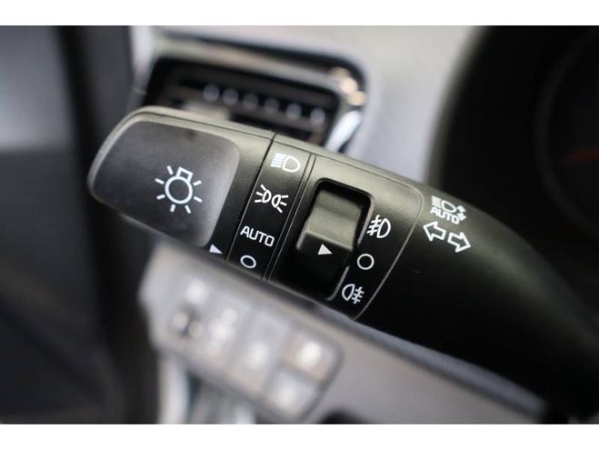 Kia Stonic 1.0 T-GDi 120 ch MHEV DCT7 GT Line gris de 2025