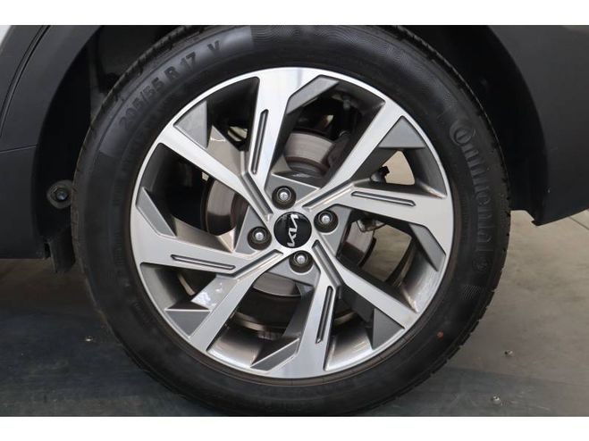 Kia Stonic 1.0 T-GDi 100 ch DCT7 GT Line Premium gris de 2024