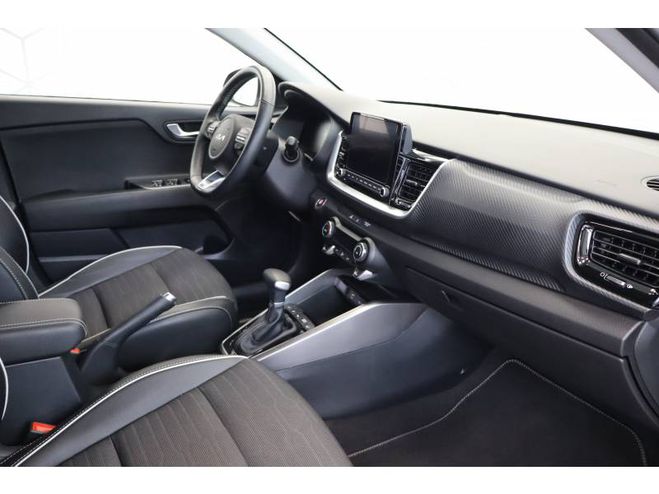 Kia Stonic 1.0 T-GDi 100 ch DCT7 GT Line Premium gris de 2024
