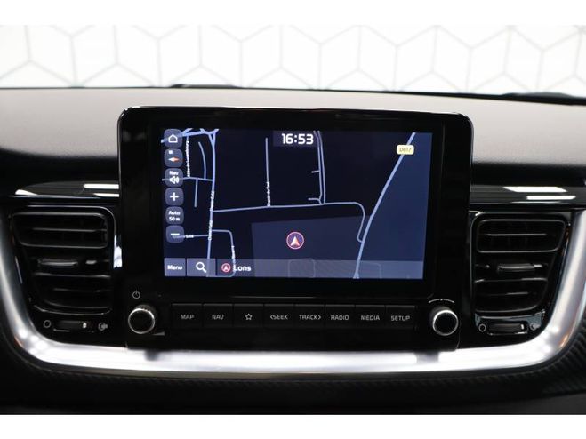 Kia Stonic 1.0 T-GDi 100 ch BVM6 GT Line blanc de 2022