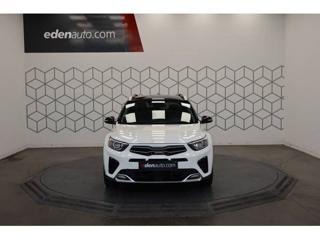 Kia Stonic 1.0 T-GDi 100 ch BVM6 GT Line blanc de 2022