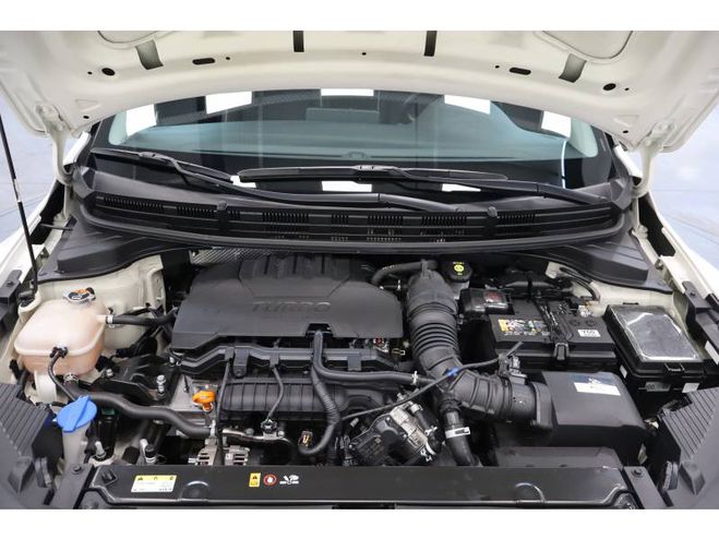 Kia Stonic 1.0 T-GDi 100 ch BVM6 GT Line blanc de 2022