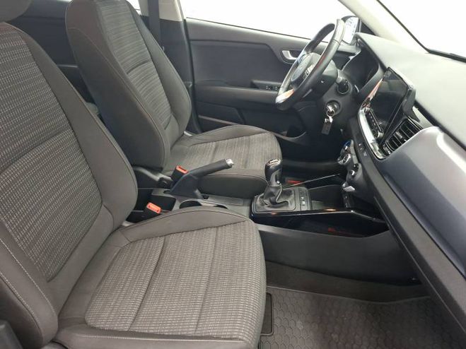 Kia Stonic 1.0 T-GDi 120 ch MHEV iBVM6 Active gris de 2022