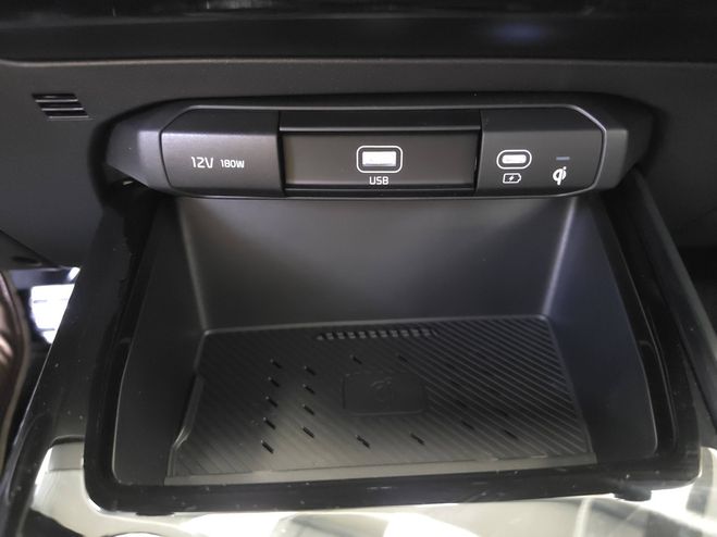 Kia Niro Niro 1.6 GDi 171 ch PHEV DCT6 Premium 5p Blanc de 2025