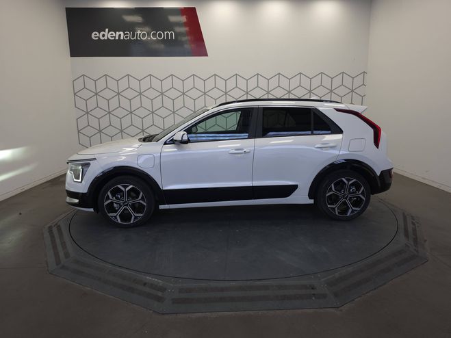 Kia Niro Niro 1.6 GDi 171 ch PHEV DCT6 Premium 5p Blanc de 2025