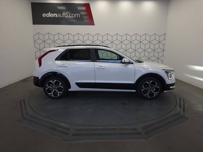 Kia Niro Niro 1.6 GDi 171 ch PHEV DCT6 Premium 5p Blanc de 2025
