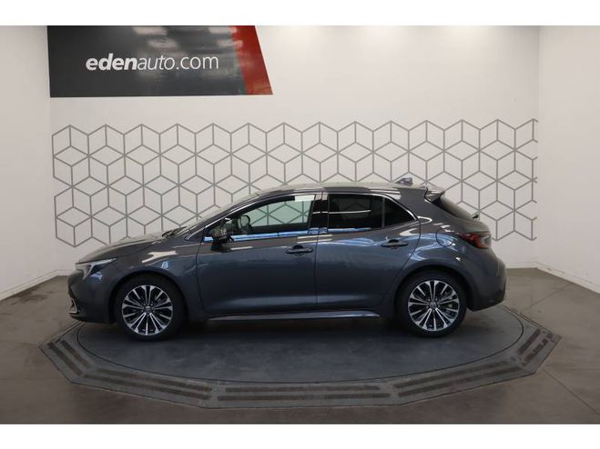 Toyota Corolla Hybride 140ch Design noir de 2024