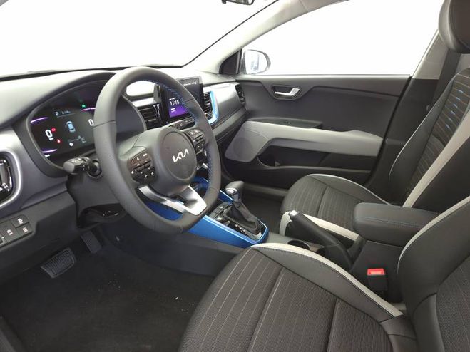 Kia Stonic 1.0 T-GDi 100 ch DCT7 Collection blanc de 2025