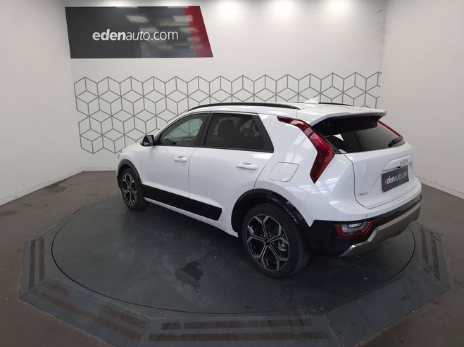 Kia Niro Niro 1.6 GDi 138 ch HEV DCT6 Premium 5p Blanc de 2025