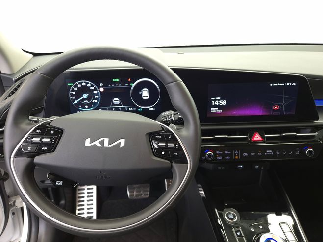 Kia Niro Niro 1.6 GDi 138 ch HEV DCT6 Premium 5p Blanc de 2025