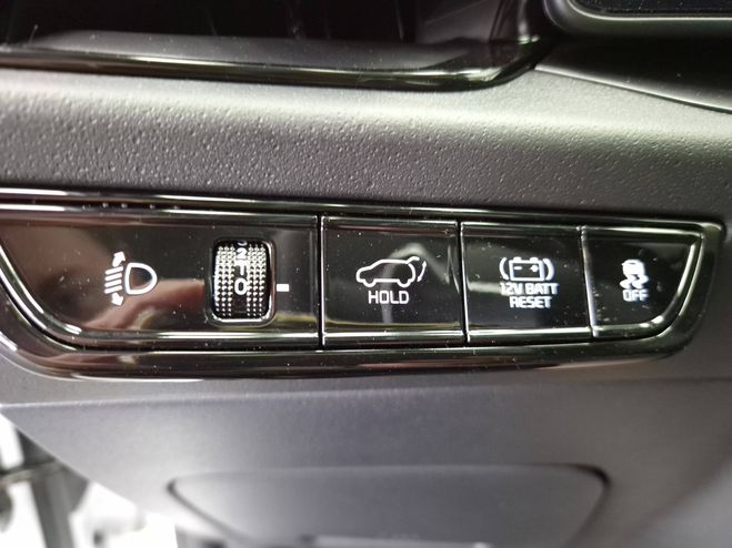 Kia Niro Niro 1.6 GDi 129 ch HEV DCT6 Active 5p Blanc de 2025