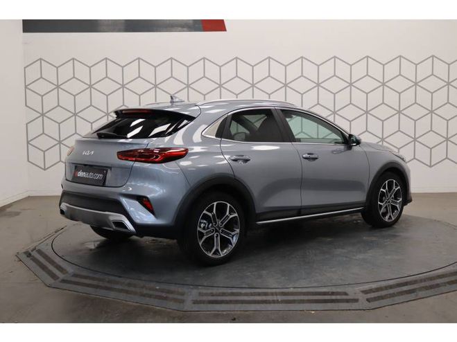 Kia Xceed 1.5l T-GDi 160 ch DCT7 Lounge gris de 2022
