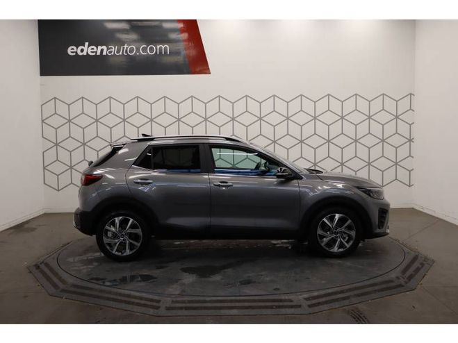 Kia Stonic 1.0 T-GDi 100 ch DCT7 GT-line gris de 2025