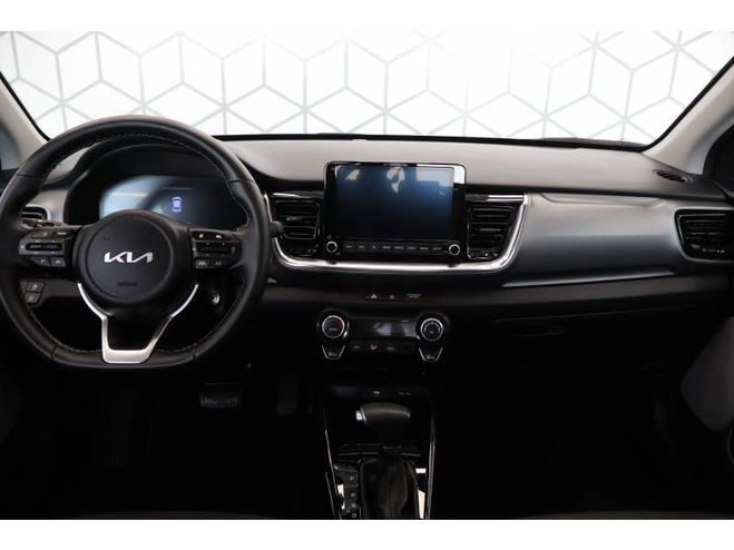 Kia Stonic 1.0 T-GDi 100 ch DCT7 GT Line Premium bleu de 2024