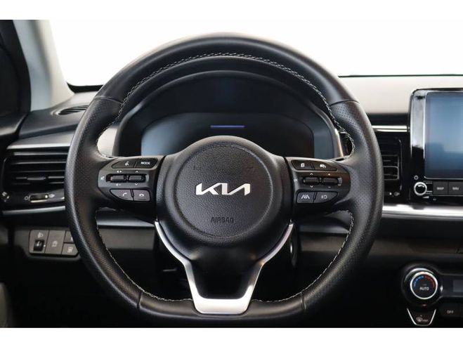 Kia Stonic 1.0 T-GDi 100 ch DCT7 GT Line Premium bleu de 2024