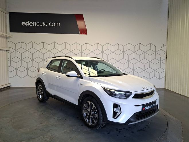 Kia Stonic Stonic 1.0 T-GDi 100 ch BVM6 Collection  Blanc de 2024