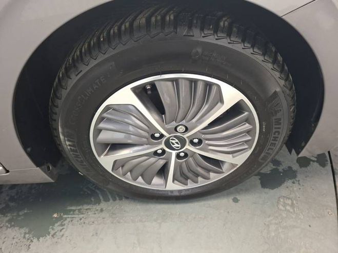 Hyundai Ioniq Plug-in 141 ch Executive gris de 2020