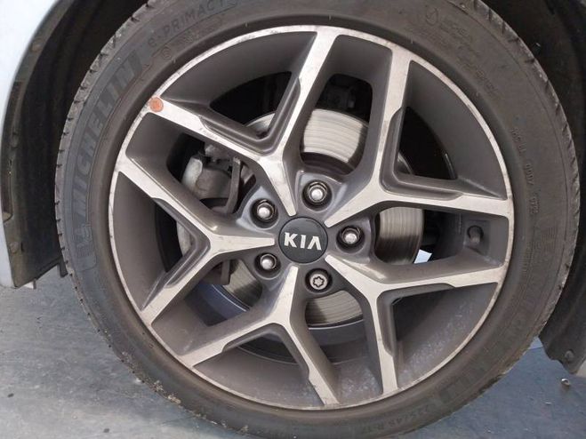 Kia Pro ceed PROCEED 1.5 T-GDi 160 ch DCT7 GT Line gris de 2022