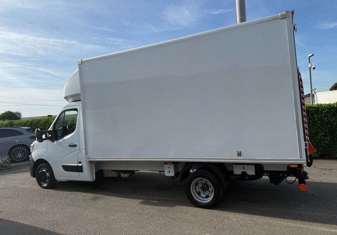 Renault Master 29990ht caisse 20m3 hayon 2022  de 2021