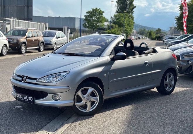Peugeot 206 CC 1.6 ess 16V 110ch Quiksilver Gris de 2006