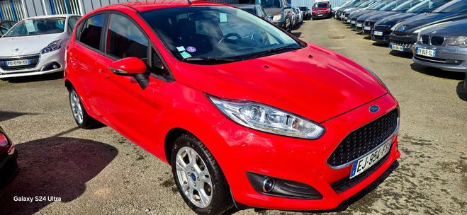 Ford Fiesta 1.25 82ch Rouge Verni de 2017