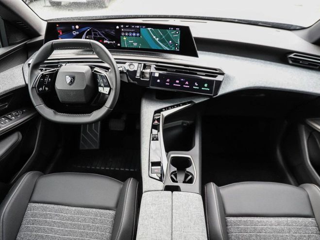 Peugeot 5008 1.2i Hybrid 145 e-DCS6 Allure CHAINE 7 P BLEU CLAIR de 2025