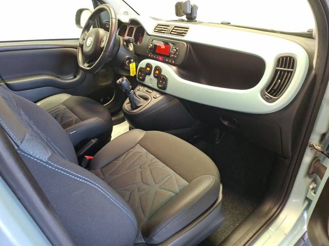 Fiat Panda City Cross 1.0 70 ch Hybride BSG S/S Plu bleu de 2020