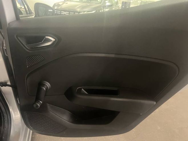 Renault Clio TCe 90 Equilibre gris de 2023