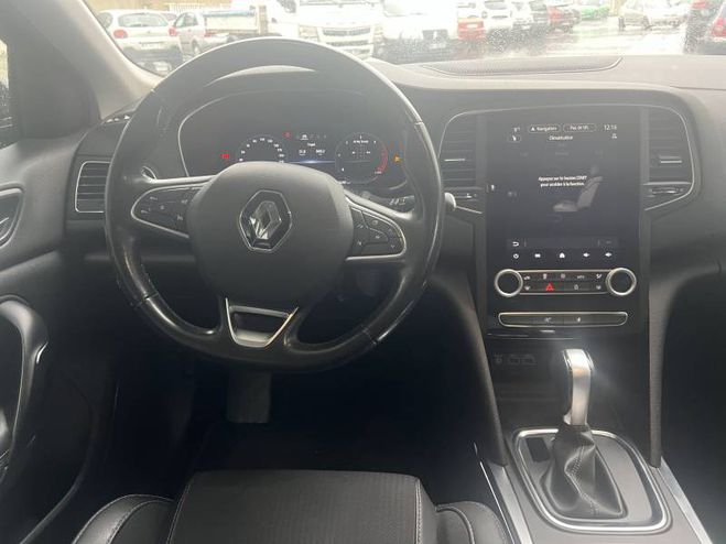 Renault Megane IV Berline Blue dCi 115 EDC Intens noir de 2021