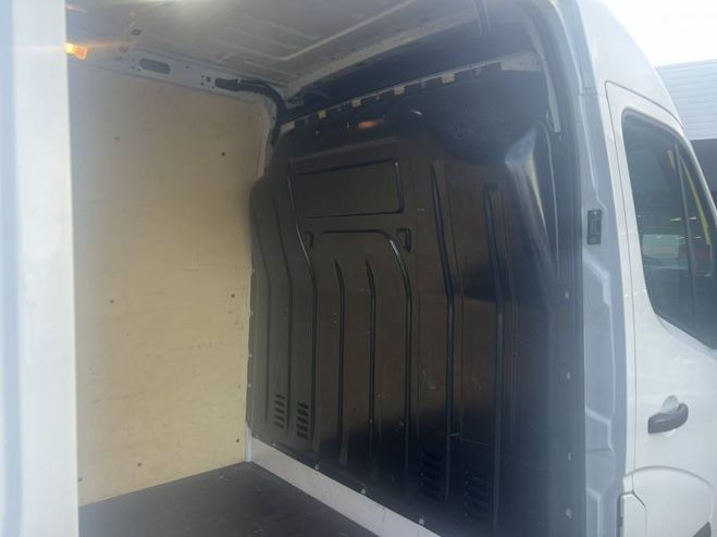 Renault Master FOURGON FGN TRAC F3500 L2H2 BLUE DCI 135 blanc de 2024