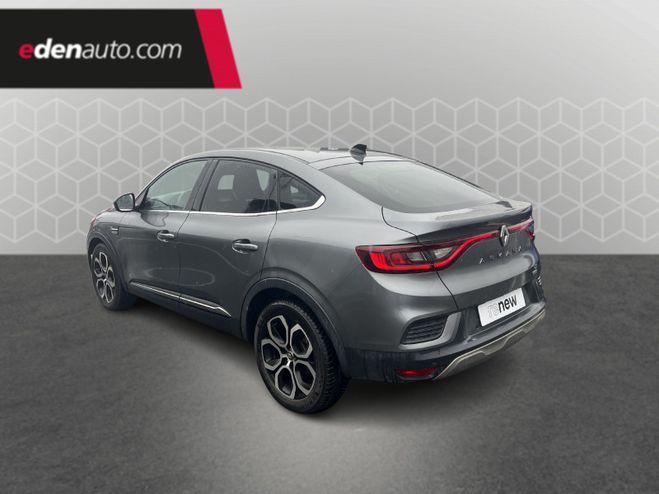 Renault Arkana E-Tech 145 - 21B Intens gris de 2022