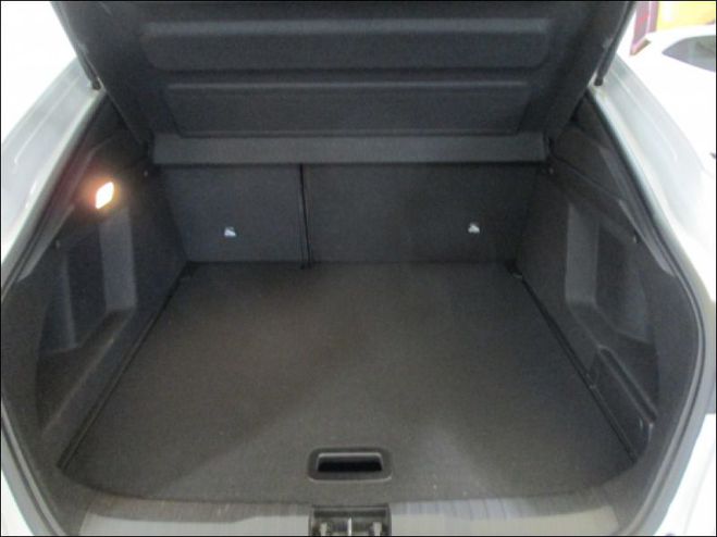 Renault Arkana E-Tech 145 - 21B R.S. Line blanc de 2022