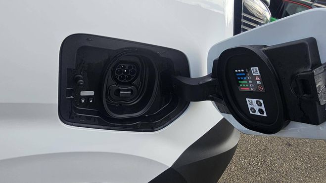 Renault Master MASTER ELECTRIQUE FGN L2H2 3T5 GRANDE AU Blanc de 2025