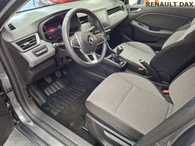 Renault Clio TCe 90 Evolution gris de 2024