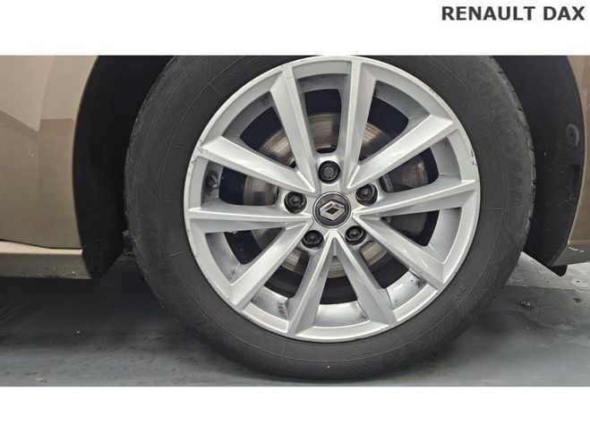 Renault Megane IV Berline dCi 110 Energy Zen marron de 2016