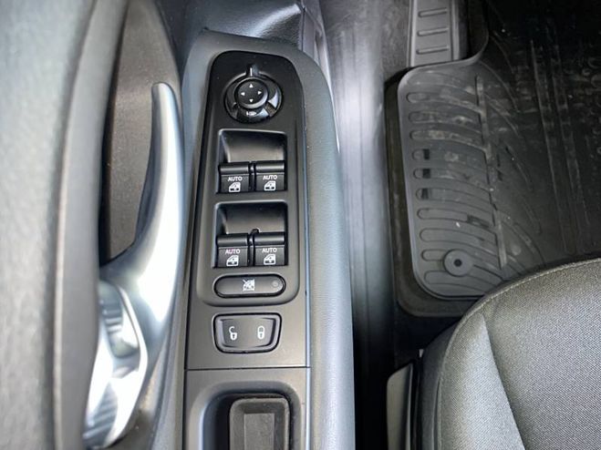 Jeep Renegade 2.0 l MultiJet 140 ch 4x4 BVM6 Limited gris de 2020