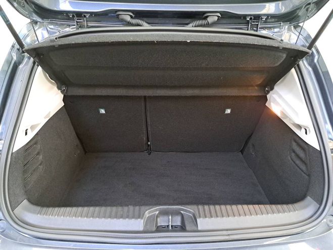 Renault Clio Clio E-Tech 140 - 21N Business 5p Gris de 2022