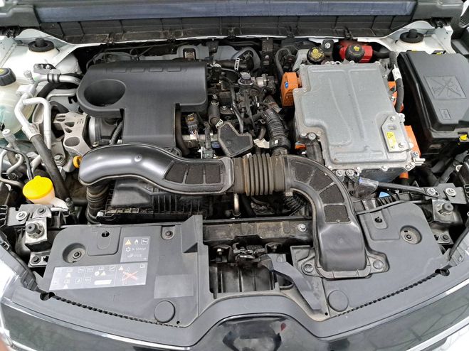 Renault Arkana Arkana E-Tech 145 Business 5p Blanc de 2022